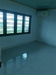 Cần bán nhà 2 tầng, 40m2/tầng gần Bệnh viện và Chợ dân sinh giá rẻ !