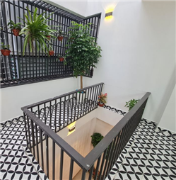 Cần bán nhà 4,5 tầng độc lập, hướng Tây tứ trạch, diện tích 63m2, vi trí cực đẹp tại đường Lê Hồng Phong 