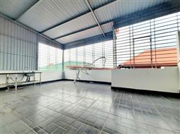 Bán nhà xây mới tại ngõ chợ Cột Đèn giá chỉ 2.x tỷ